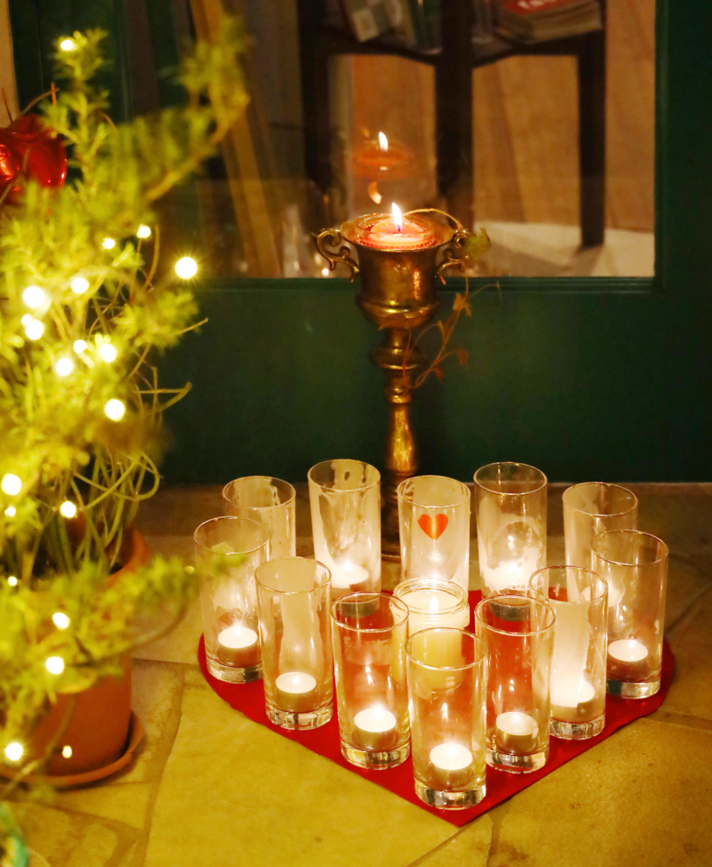 横浜元町の山手側、本物を伝える商店街